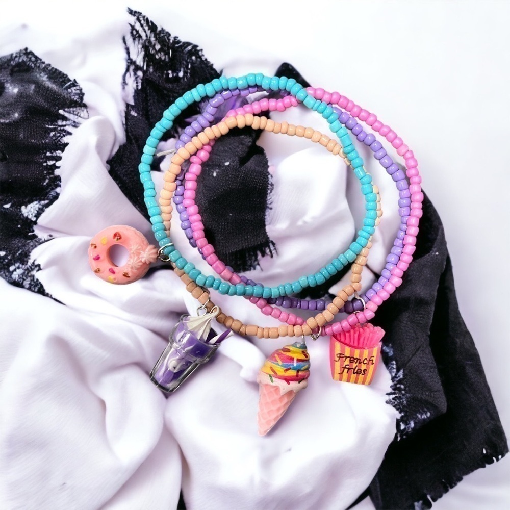 FUN SWEET TREAT CHARM STACKABLE STRETCH BRACELET SET - Picture 2 of 3